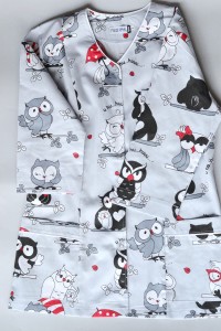 Żakiet medyczny Iris - rękaw 3/4 - sówki szalone z czerwonym na szarym