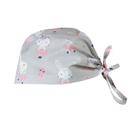 Czepek medyczny z troczkami - króliczki na szarym tle