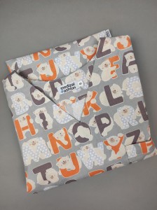 Bluza medyczna Papilio - literki i misie