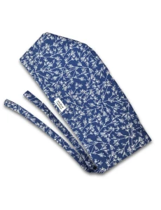 Czepek medyczny z troczkami granatowy w białe gałązki