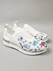 Buty medyczne sneakersy elastyczne ze srebrną wstawką - szpital