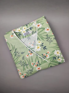 Bluza medyczna Flores - zielona w kwiatki