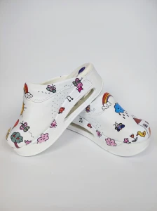 Air Clogs buty medyczne białe ze wzorem rysunki dziecięce