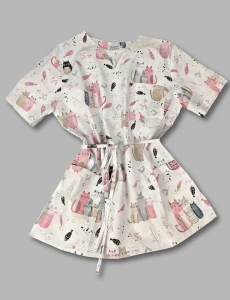 Bluza medyczna Papilio - kocia rodzina różowa